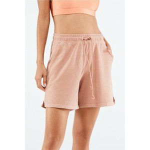 Fabletics Andie Shorts 7” Boyfriend Fit High Rise Women’s Size M Clutch Tree